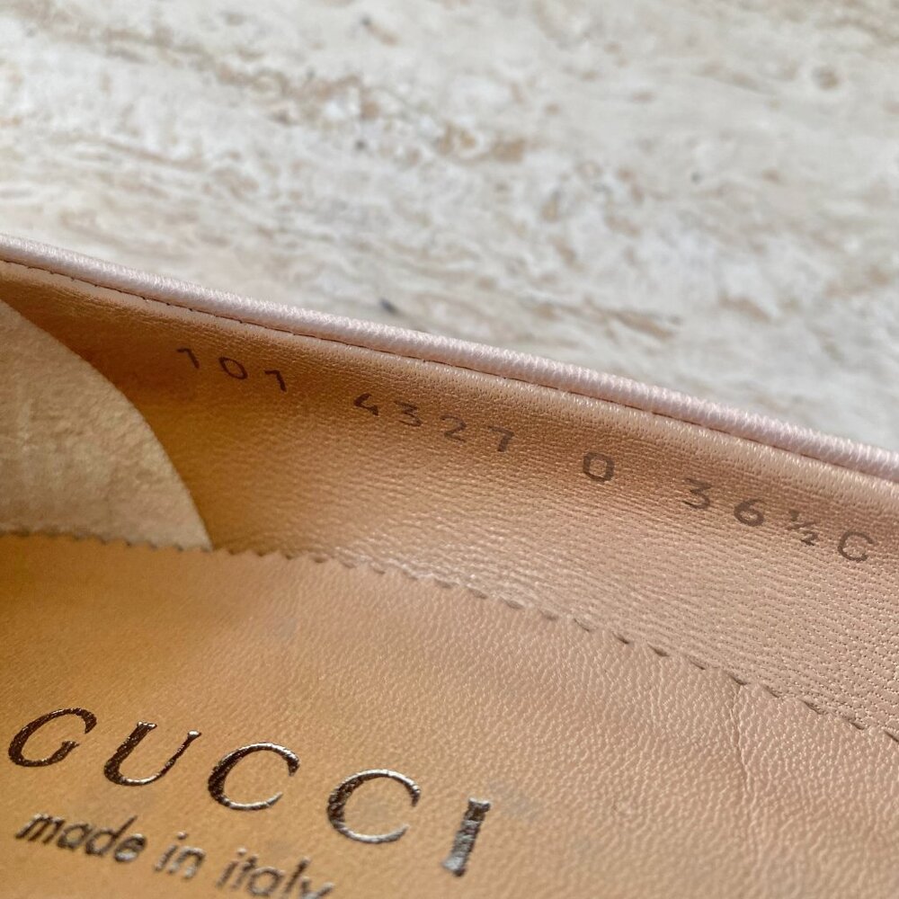 Vintage Gucci Ruched Leather Bow Pumps - Picture 10 of 10